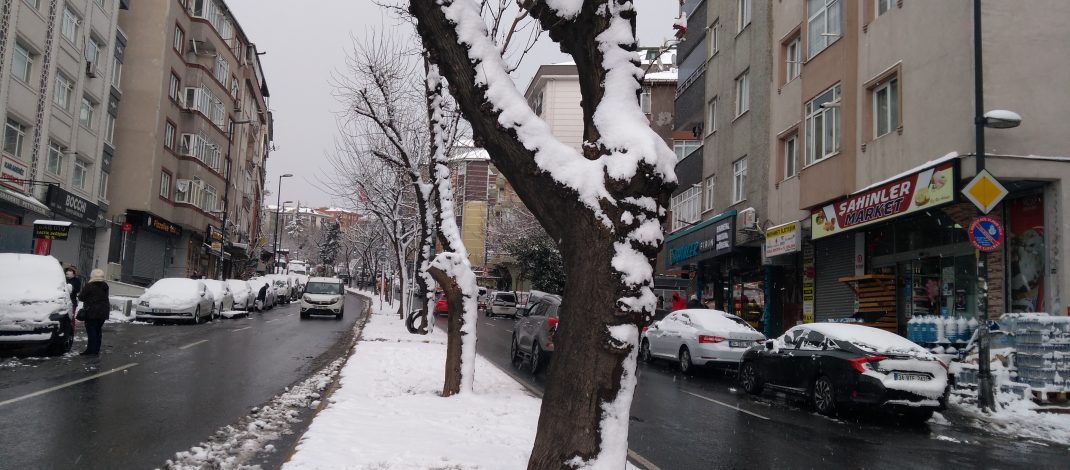 Asıl kar bu gece! Karadeniz’den gelecek kütleler İstanbul’da kuvvetli yağışa neden olacak